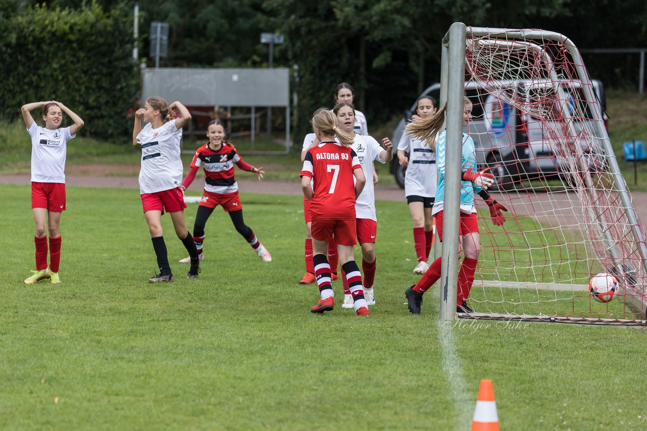 Bild 704 - Loewinnen Cup